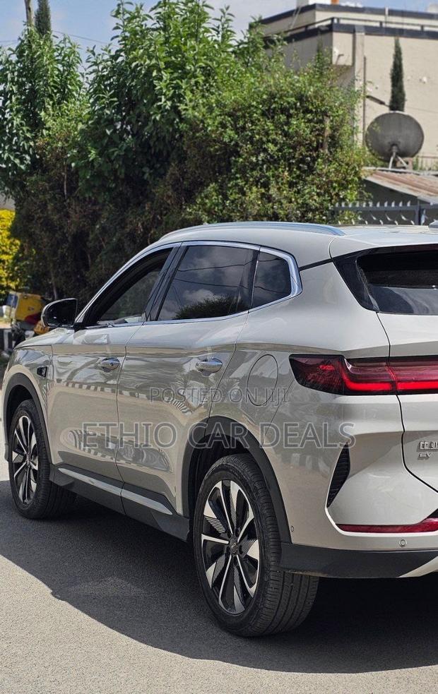 BYD Song Plus 2025 Off white