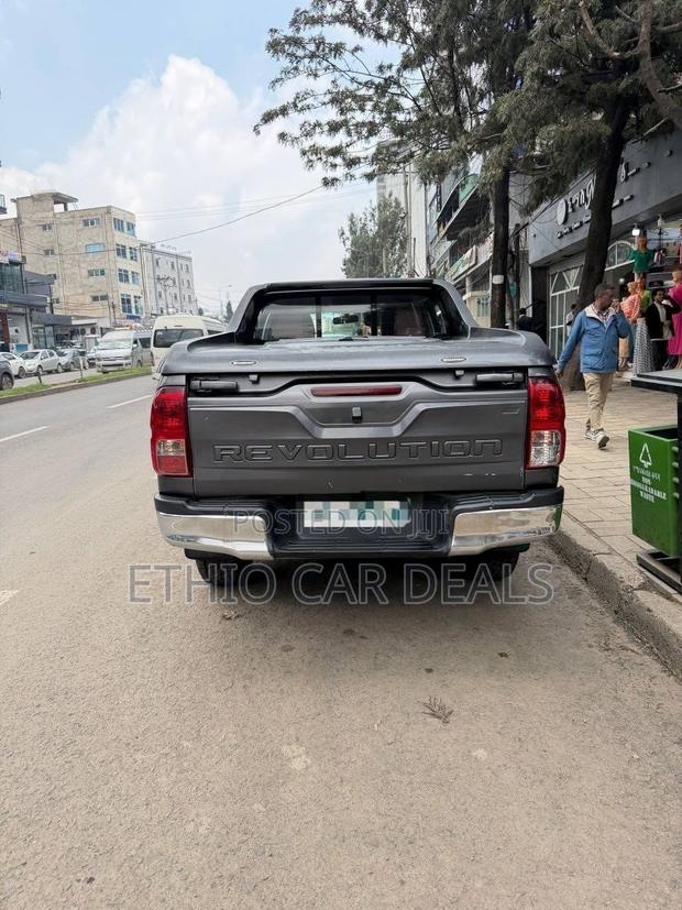 Toyota Hilux 2018 Black