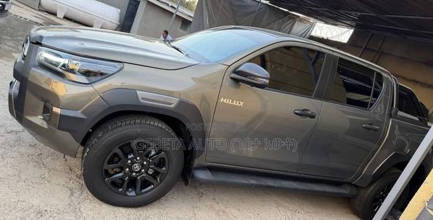 Toyota Hilux 2025