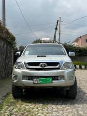 Toyota Hilux 2010 Silver for sale