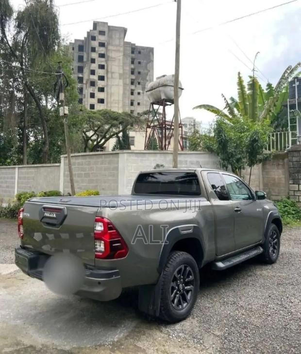 Toyota Hilux 2021