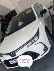 Toyota Corolla 2022 White for sale