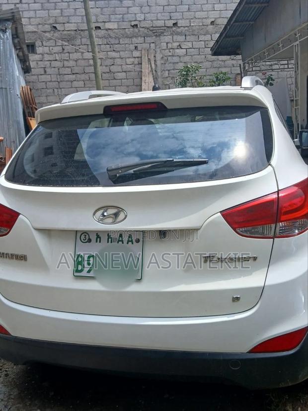 Hyundai Tucson 2014 White