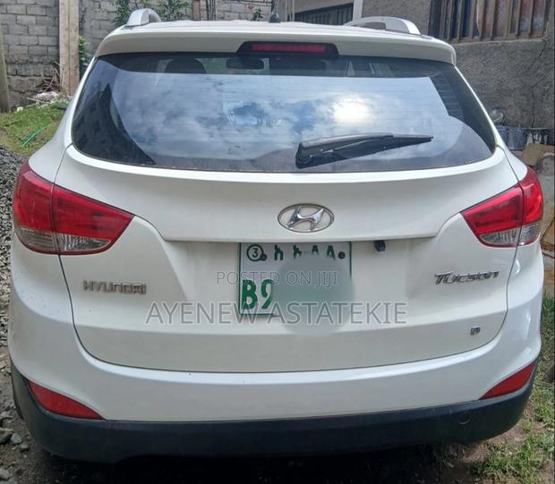 Hyundai Tucson 2014 White