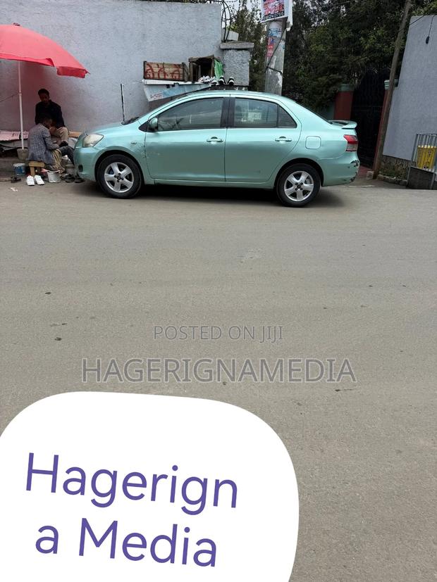 Toyota Yaris 2008 Green