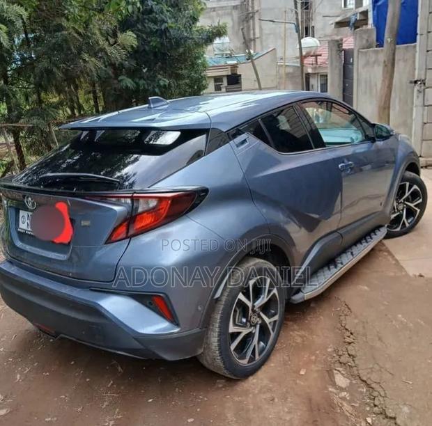 Toyota C-HR 2020 Green