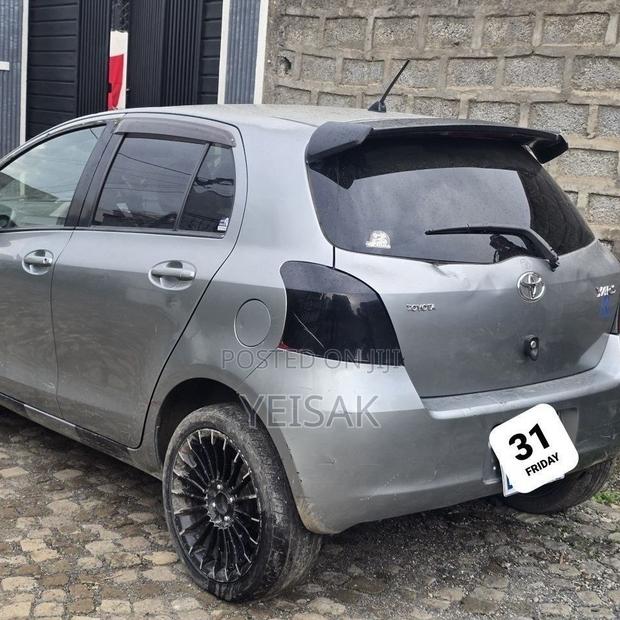Toyota Yaris 2008 Silver
