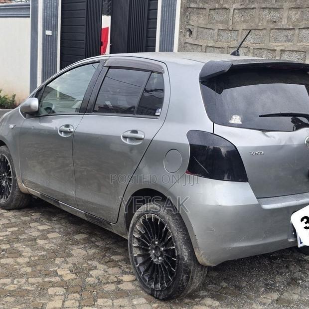 Toyota Yaris 2008 Silver