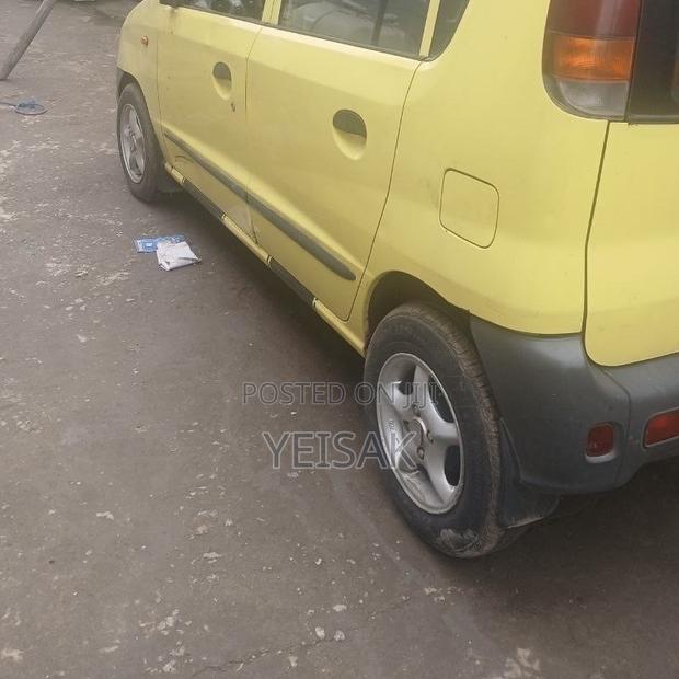 Hyundai Atos 2021 Yellow