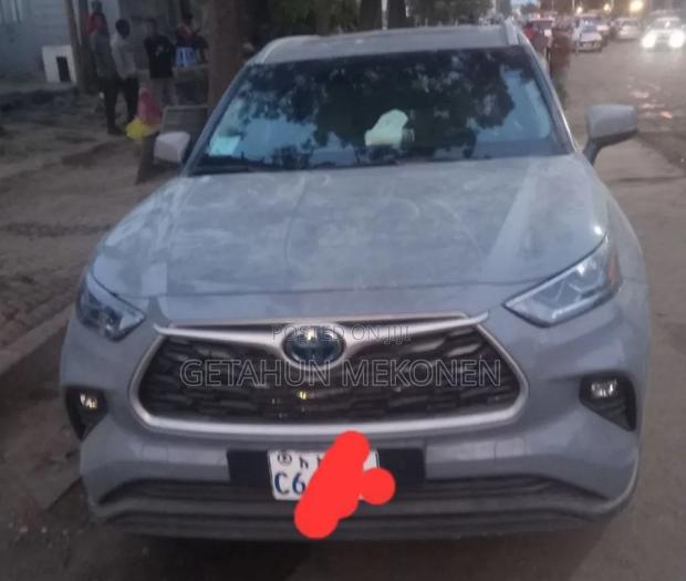 New Toyota Highlander 2024