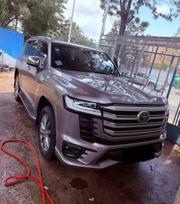 Toyota Land Cruiser 2022 Gold for sale