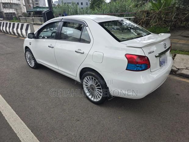 Toyota Belta 2008 White