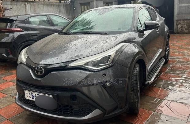 Toyota C-HR 2020 Teal