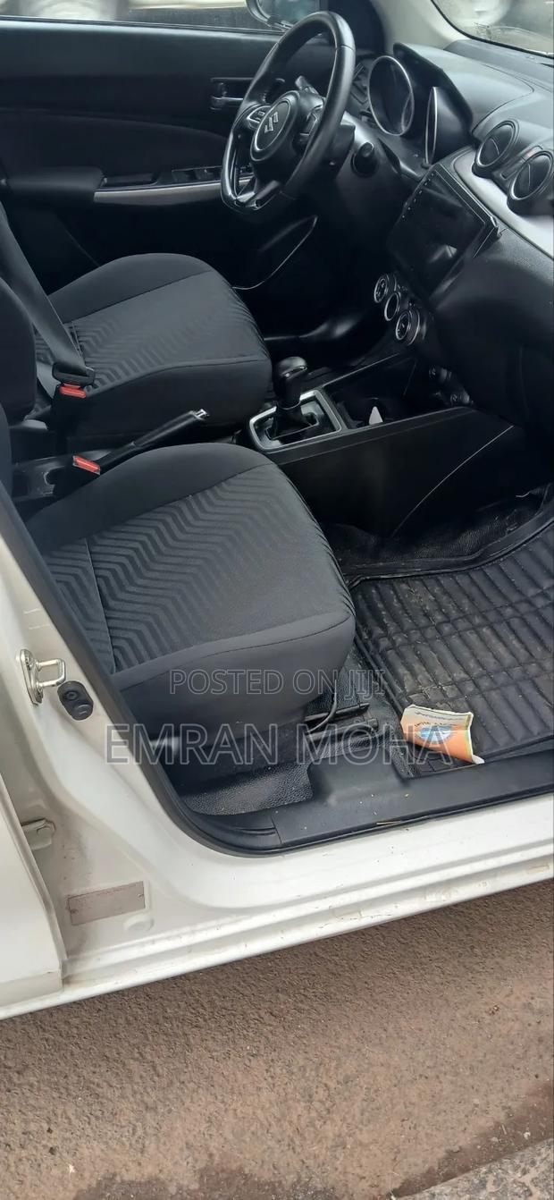 Suzuki Fronx 2025 Gray