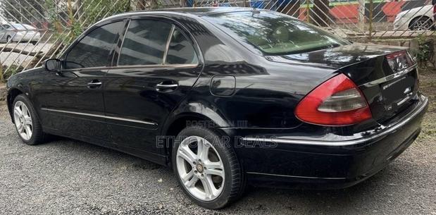 Mercedes-Benz E240 2003 Black