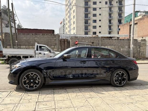 New BMW iX 2025 Black