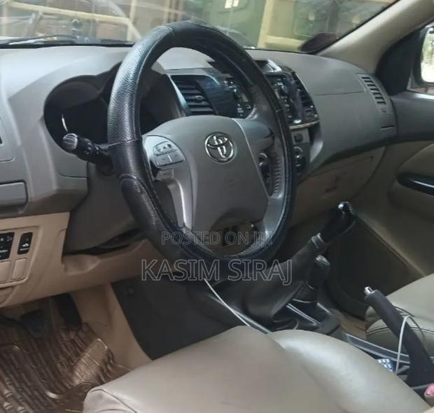 Toyota Fortuner 2012 Blue