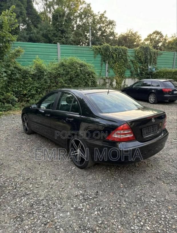 Mercedes-Benz C180 2006 Black