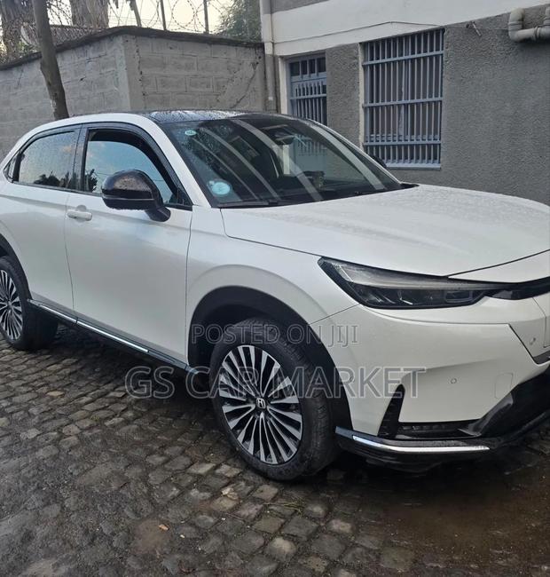 Honda e:NS1 68.8 kWh FWD 2023 White