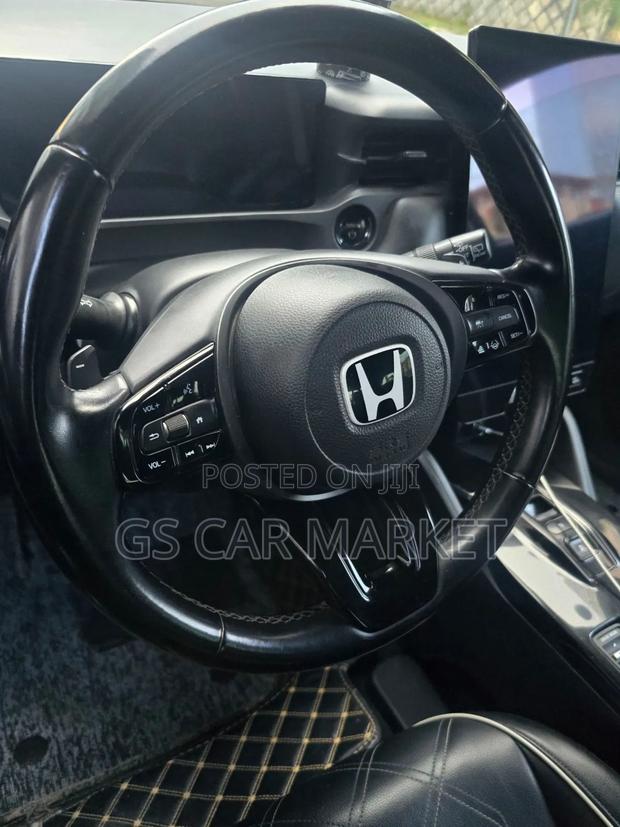 Honda e:NS1 68.8 kWh FWD 2023 White