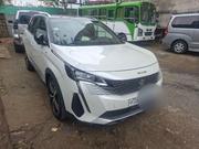 Peugeot 5008 2022 White for sale