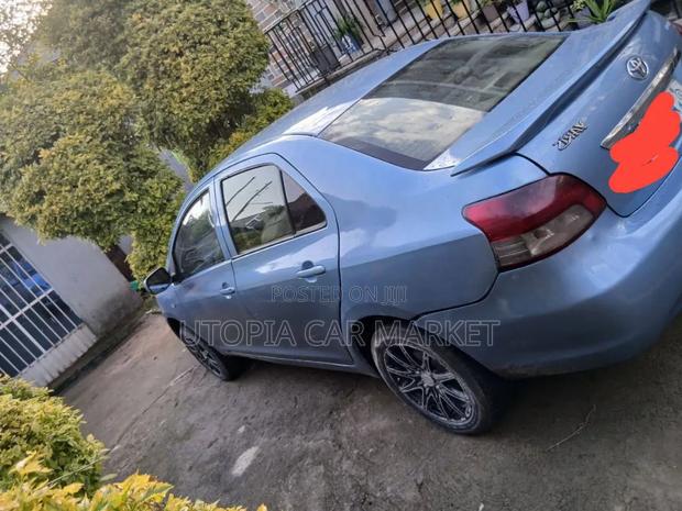 Toyota Yaris 2005
