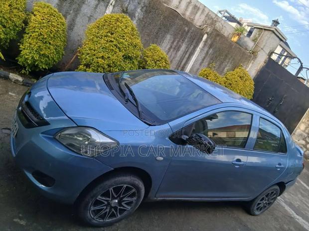 Toyota Yaris 2005