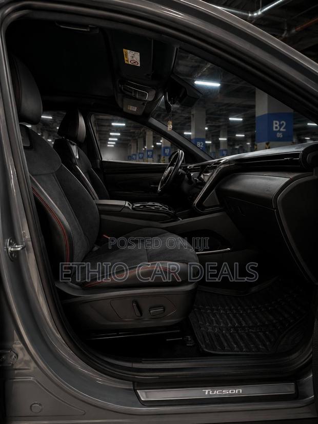 Hyundai Tucson N Line 2023 Gray