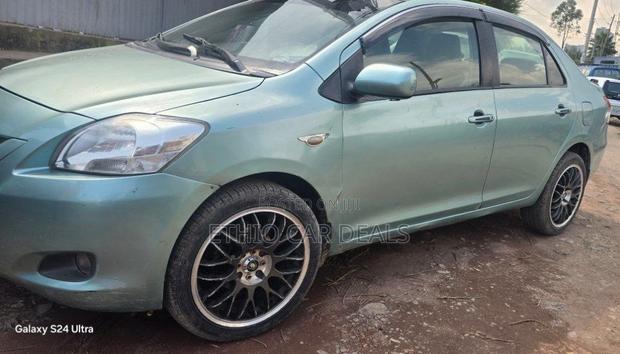 Toyota Yaris 2006 Green