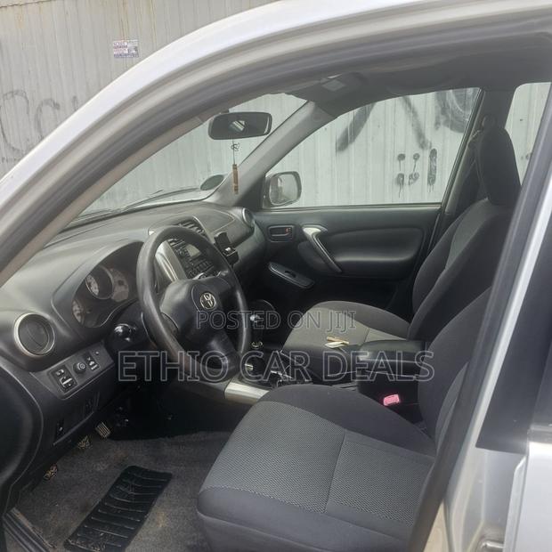Toyota RAV4 2005 Silver