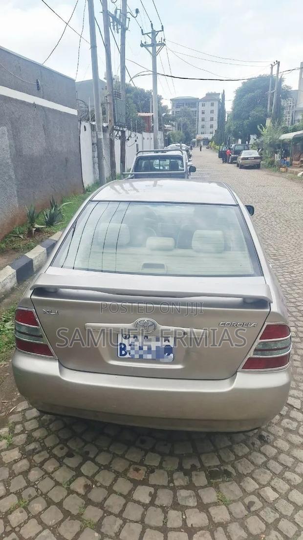 Toyota Corolla 2003
