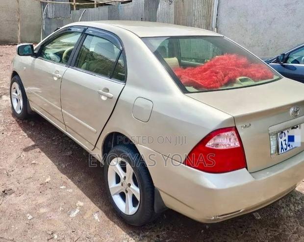 Toyota Corolla 2007 Gold