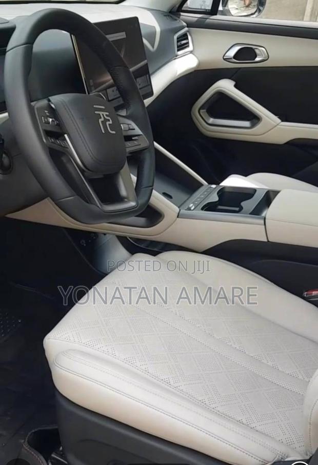 BYD Yuan Up 2025 White
