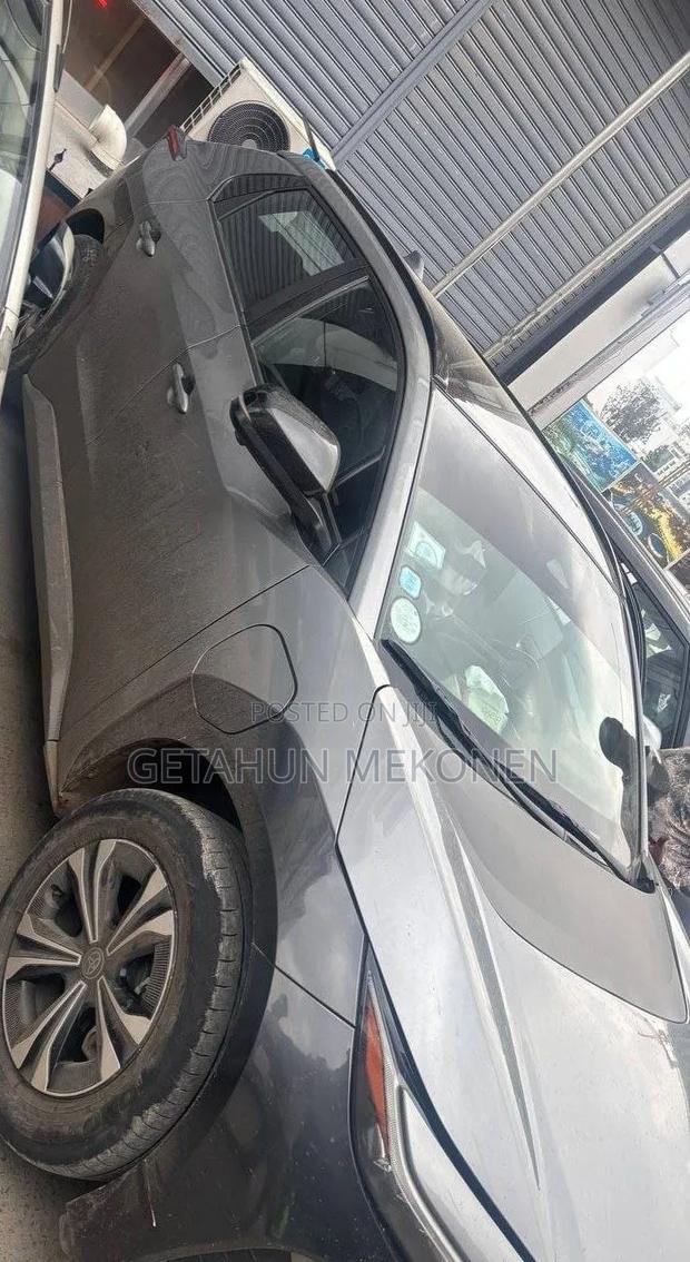 Toyota bZ4X 2023 Gray