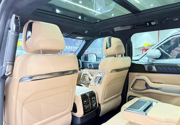BYD Leopard 8 2.0 Hybrid AWD 2025 Black
