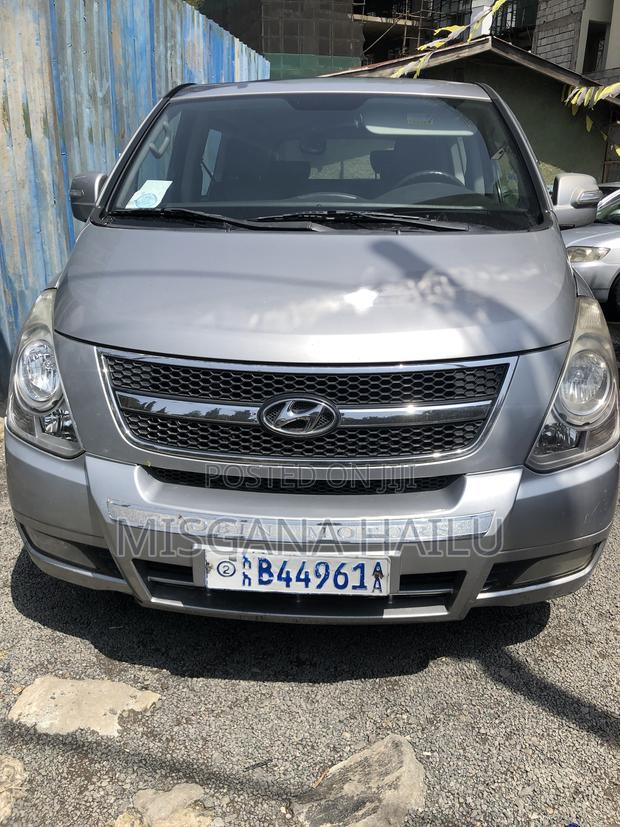 Hyundai i40 2015 Silver