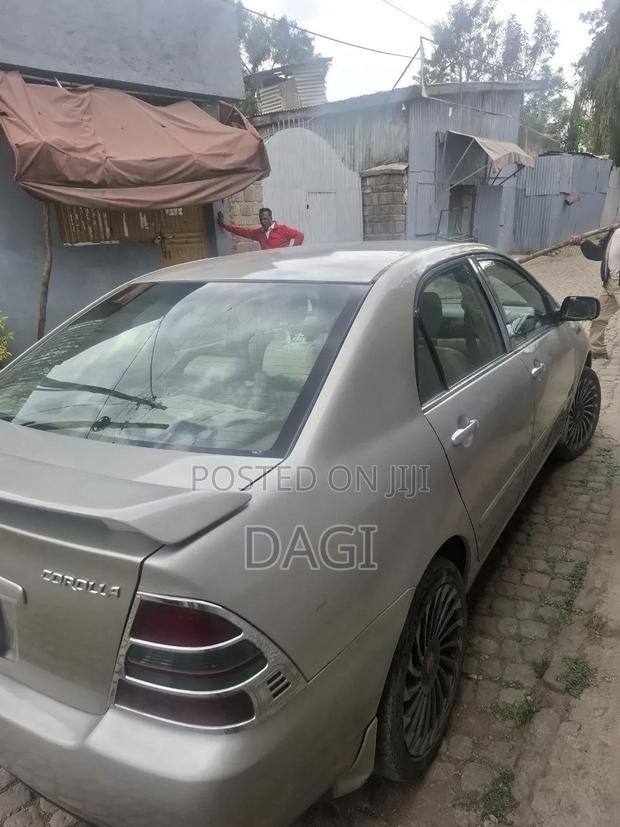 Toyota Corolla 2003 Silver