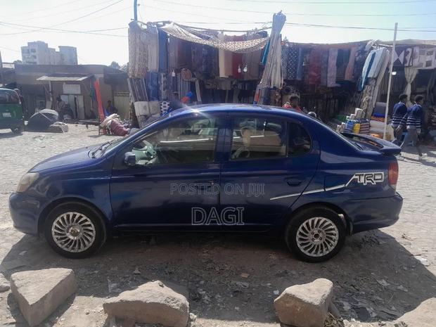 Toyota Platz 2005 Blue