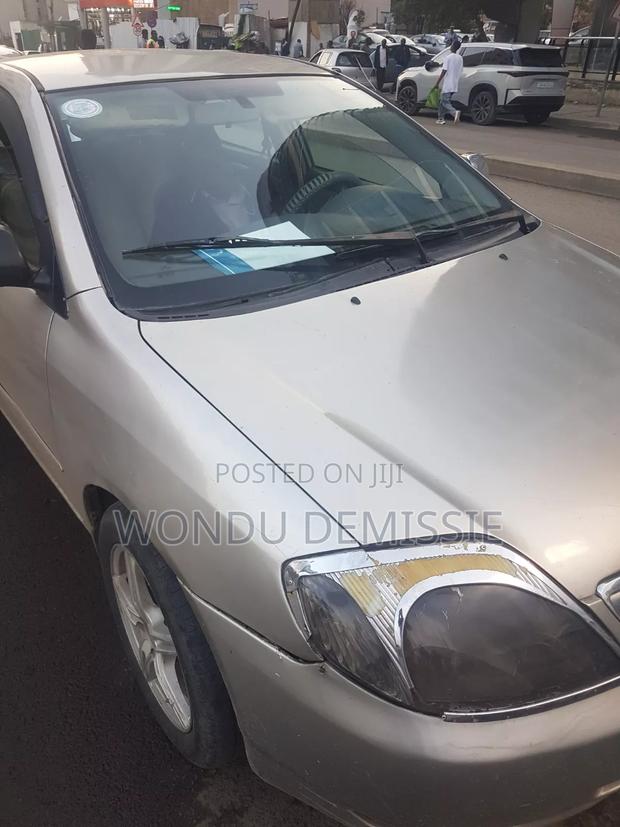 Toyota Corolla 2003 Gold
