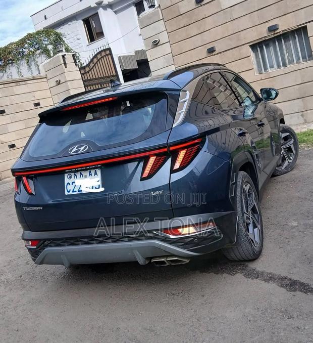 Hyundai Tucson 2023 Gray