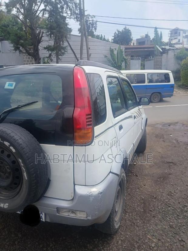 Daihatsu Terios 1999 Silver
