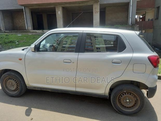 Suzuki S-Presso 2022 Silver