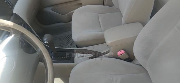 Toyota Corolla 2005 Silver
