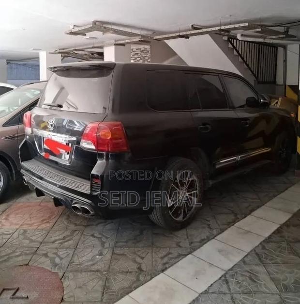 Toyota Land Cruiser 2016 Matt Black
