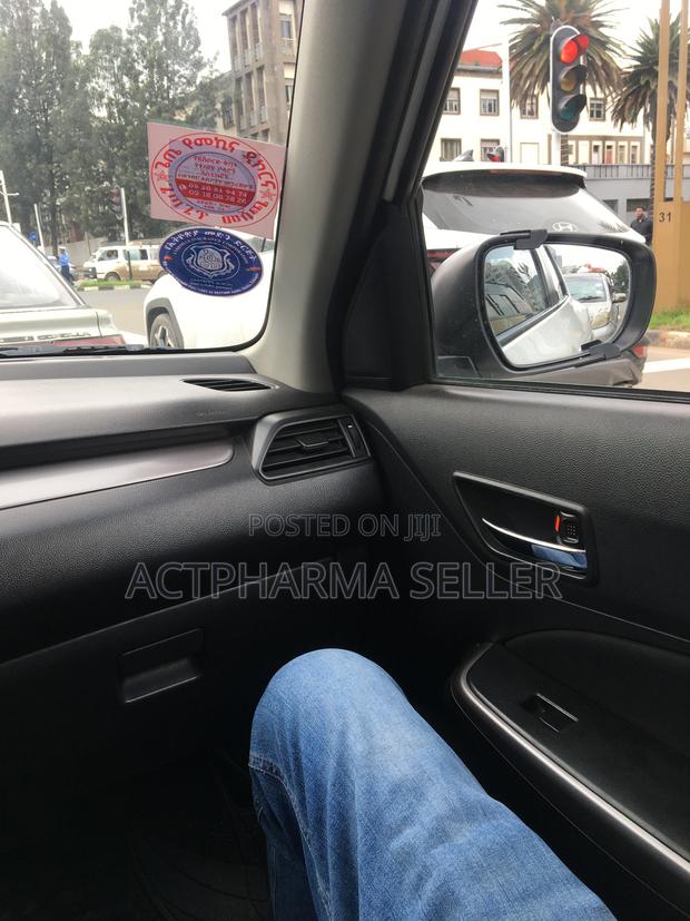 Suzuki Swift 2022 White