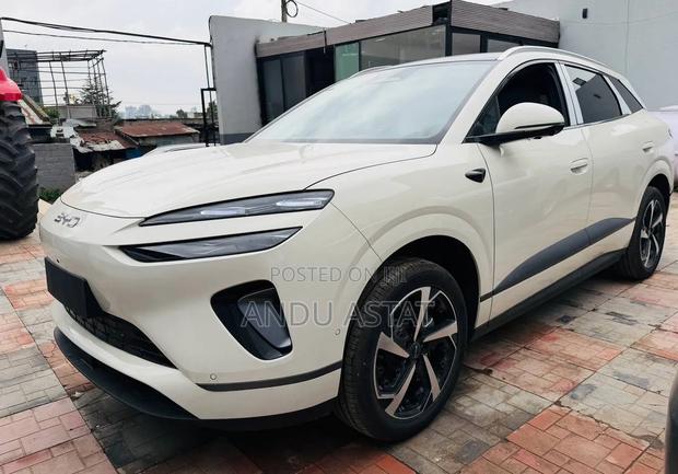 New BYD Sealion 06 EV 2025 Ivory