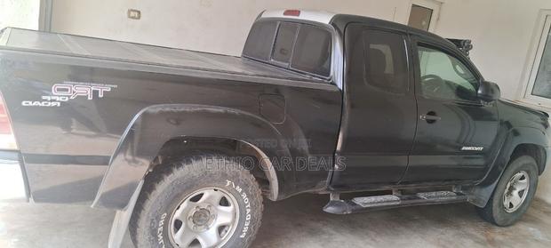 Toyota Tacoma 2012 Black