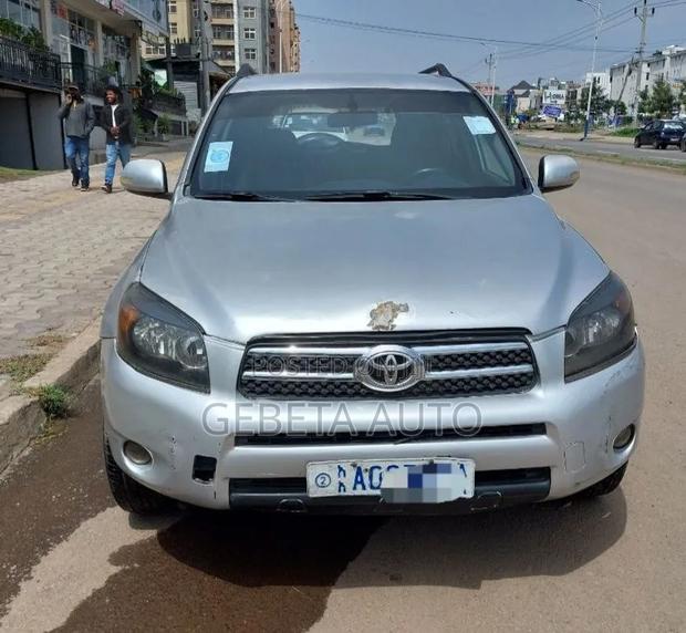 Toyota RAV4 2008