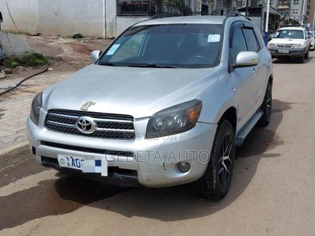 Toyota RAV4 2008