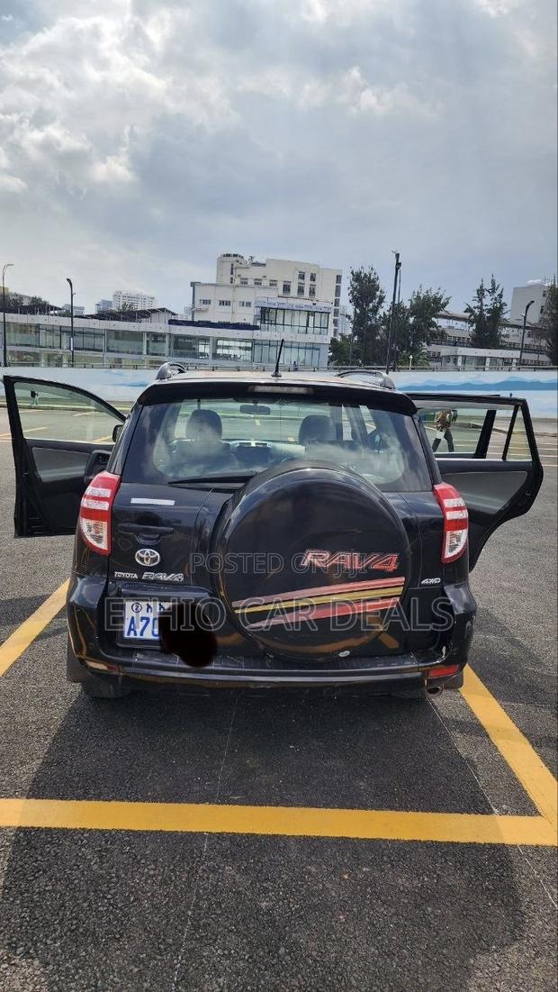 Toyota RAV4 2009 Black
